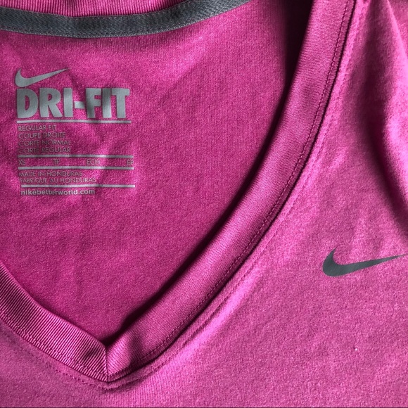 Nike Dri Fit Workout Top Size Small - Picture 2 of 2